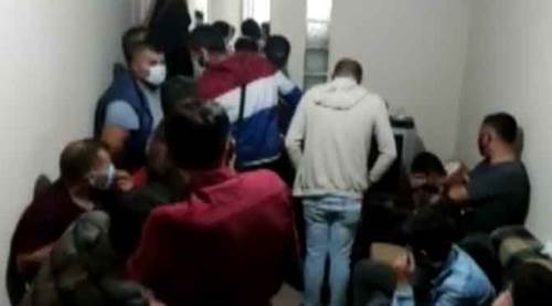 Eskişehir'de akıl almaz manzara! "Kaç kişi var burada?"