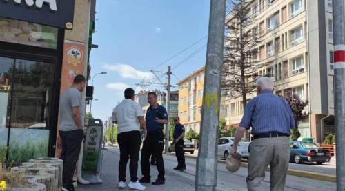 Eskişehir'de akraba kavgası sokağa taştı: Yaralılar var