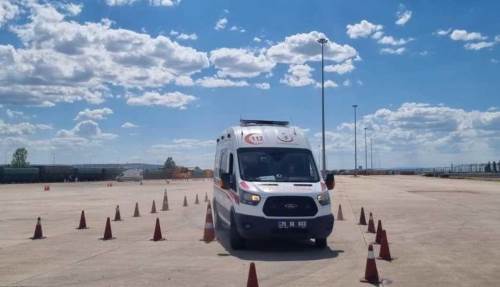 Eskişehir’de ambulans sürüş güvenliği eğitimi