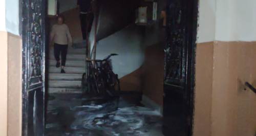 Eskişehir'de apartman ayağa kalktı: Hepsi küle döndü!