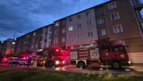 Eskişehir'de apartmanda çıkan yangın yürekleri ağza getirdi!