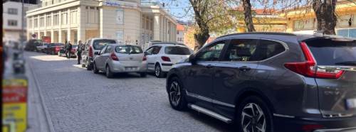 Eskişehir’de ara sokaklar bile tıkandı!