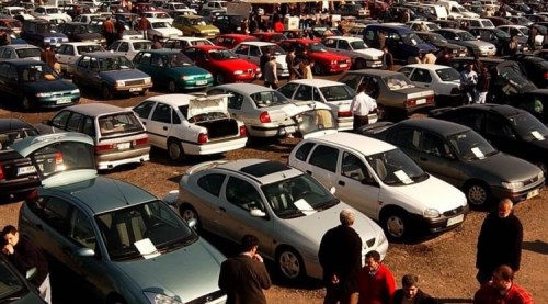 Eskişehir'de araç alırken dolandırıldı
