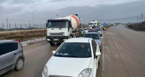 Eskişehir'de araçlar kuyrukta: Sebebi ise...