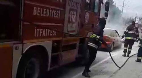 Eskişehir'de araçtan bir anda dumanlar yükselince...