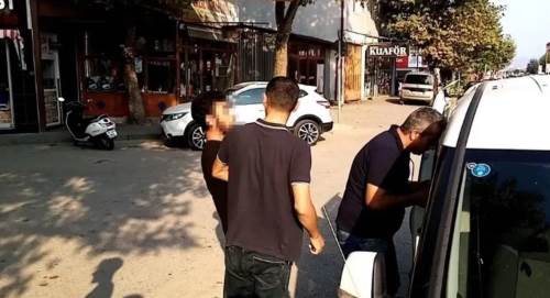 Eskişehir’de aranan hırsızlık zanlısı Porsuk Çayı'nda yakalandı