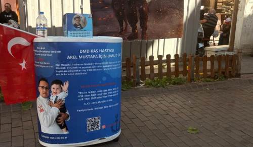Eskişehir’de Arel Mustafa için yardım standı kuruldu