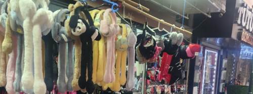 Eskişehir'de atkı ve bere tezgahlarında kış yoğunluğu