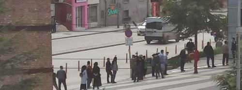 Eskişehir'de AVM'nin açılmasını böyle beklediler!
