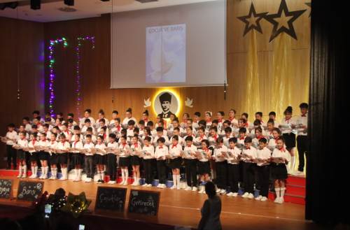 Eskişehir'de Bahçeşehir Koleji’nden görkemli tören