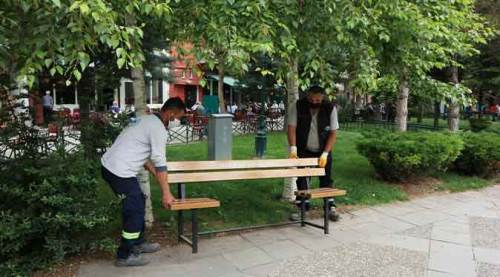 Eskişehir'de banklarda araya mesafe giriyor!