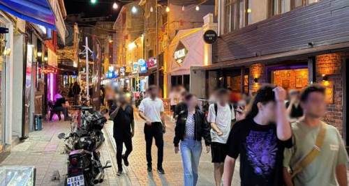 Eskişehir’de Barlar Sokağı’nda kan döküldü! 1 kişi yaralandı