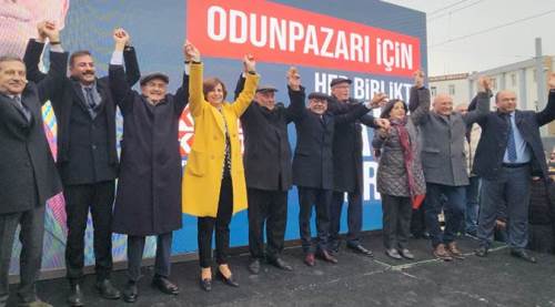 Eskişehir'de başkanlar rakiplerine meydan okudu!