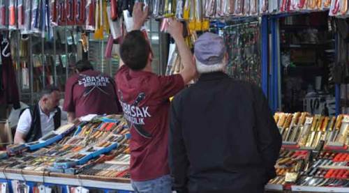 Eskişehir'de bayram öncesi satışları artınca, çareyi böyle buldular