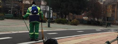 Eskişehir'de belediye ekiplerinden yoğun temizlik mesaisi!