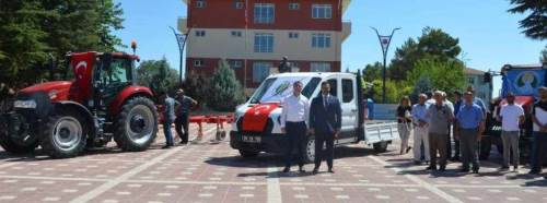 Eskişehir'de Beylikova Belediyesi yeni araç ve ekipmanlarla artık daha güçlü