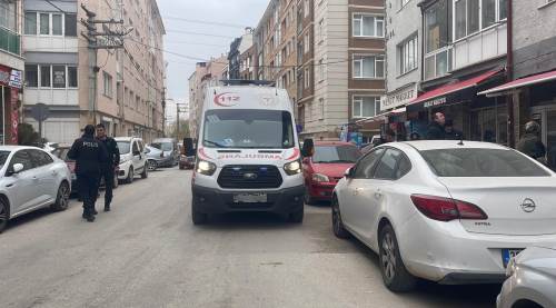 Eskişehir’de bıçaklı saldırı: Polis saldırganların peşinde!