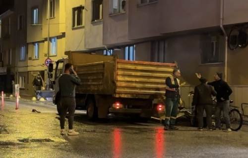 Eskişehir'de bir mobilya mobilya ortalığı karıştırdı, polis devreye girdi!