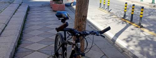 Eskişehir’de bisiklet park sorunu çevreye zarar veriyor