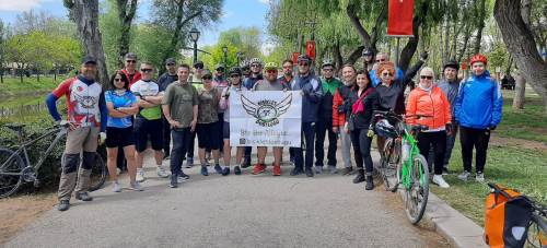 Eskişehir'de bisiklet tutkunları 30 kilometrelik tur düzenledi