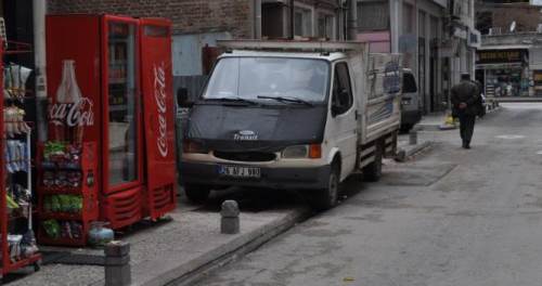 Eskişehir'de bitmeyen işgal: Vatandaş adım atamıyor