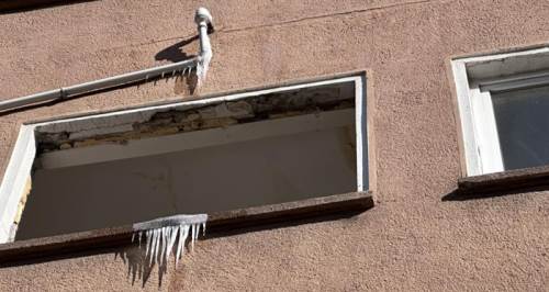 Eskişehir'de borudan sarkan gizli tehlike