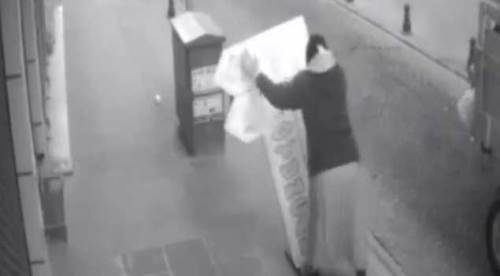  Eskişehir'de bu kadının yaptığını görenler şaşkına döndü!