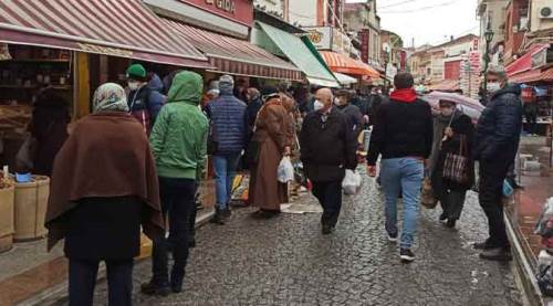 Eskişehir'de bu kez kuyrukların sebebi...