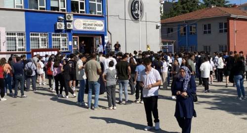 Eskişehir'de bu sabah LGS heyecanı başladı