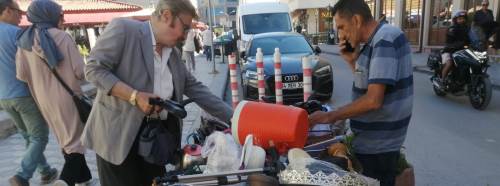 Eskişehir'de bu tezgahta yok yok! Meraklıları akın ediyor