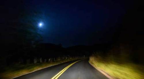 Eskişehir'de bu yol karanlıkta kaldı, şikayetler artıyor