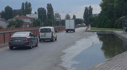 Eskişehir’de bu yoldaki sorun yıllardır çözülmüyor!