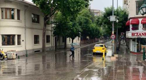 Eskişehir'de bugün sokağa çıkan şaştı kaldı