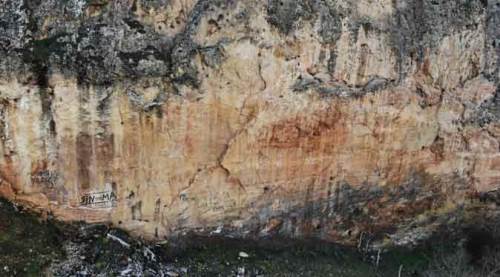 Eskişehir’de bunu da yaptılar: Fay hattının üzerine…