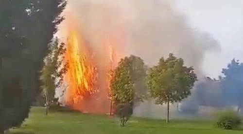 Eskişehir'de büyük panik: Çocuk parkı alev alev yandı!