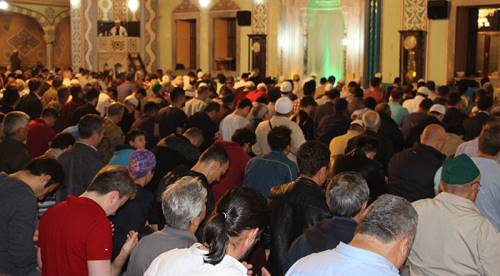 Eskişehir'de camiler doldu taştı