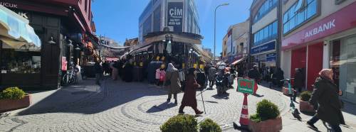 Eskişehir’de çarşı canlandı: İndirimlere yoğun ilgi!