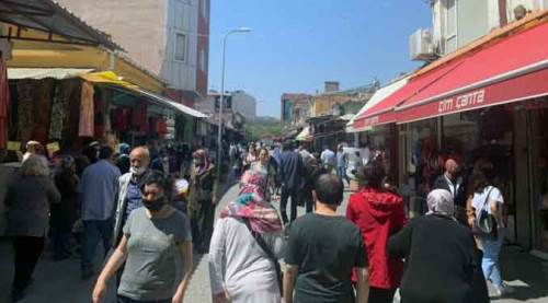 Eskişehir'de çarşıya akın var!
