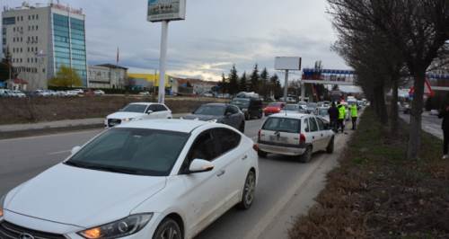 Eskişehir'de çevre yolunu kilitleyen zincirleme kaza!