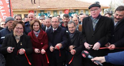 Eskişehir'de CHP o ilçede de açtı: "Sırtınız yere gelmeyecek"