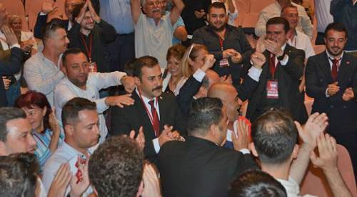 Eskişehir'de CHP örgütü kendini korumaya aldı