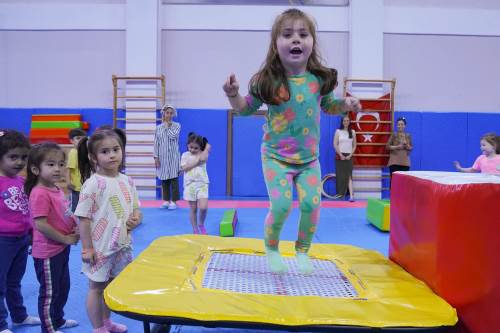 Eskişehir'de çocuklar jimnastik ile tanışıyor