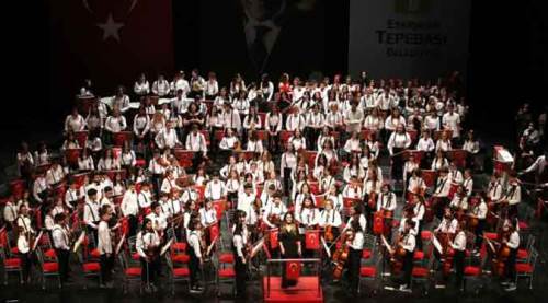Eskişehir'de çocuklar parmak ısırttı