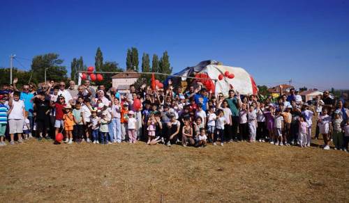 Eskişehir’de çocukların uçurtma coşkusu! Başkan Ataç da şenliğe katıldı