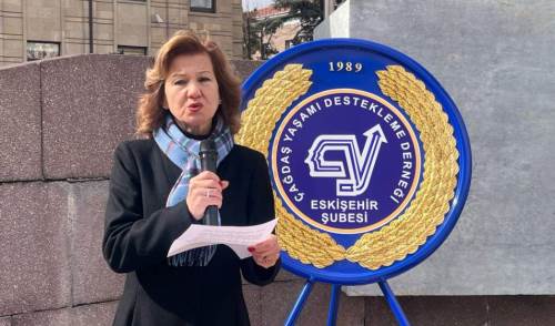 Eskişehir'de ÇYDD'nin kuruluş yıl dönümü kutlandı