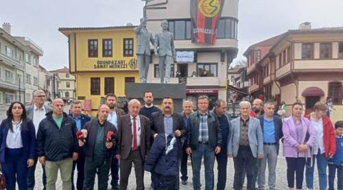 Eskişehir'de darp edilen muhtara destek: Vahim saldırı!