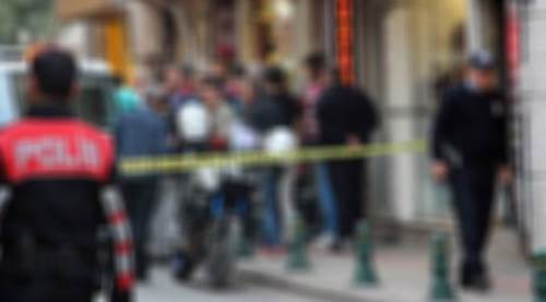 Eskişehir'de dehşet anları! Önce polise saldırdı sonra...