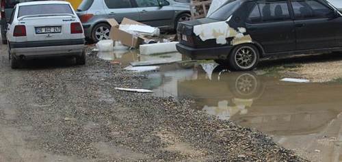 Eskişehir'de dikkat çeken görüntü: Bir yağmur yağdı...