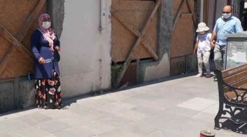 Eskişehir'de dilencilerin koronavirüs "hassasiyeti"...