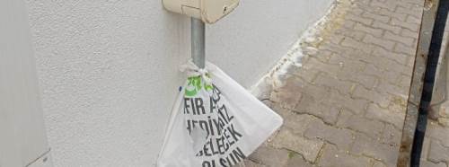 Eskişehir’de doğalgaz direği çöplüğe döndü